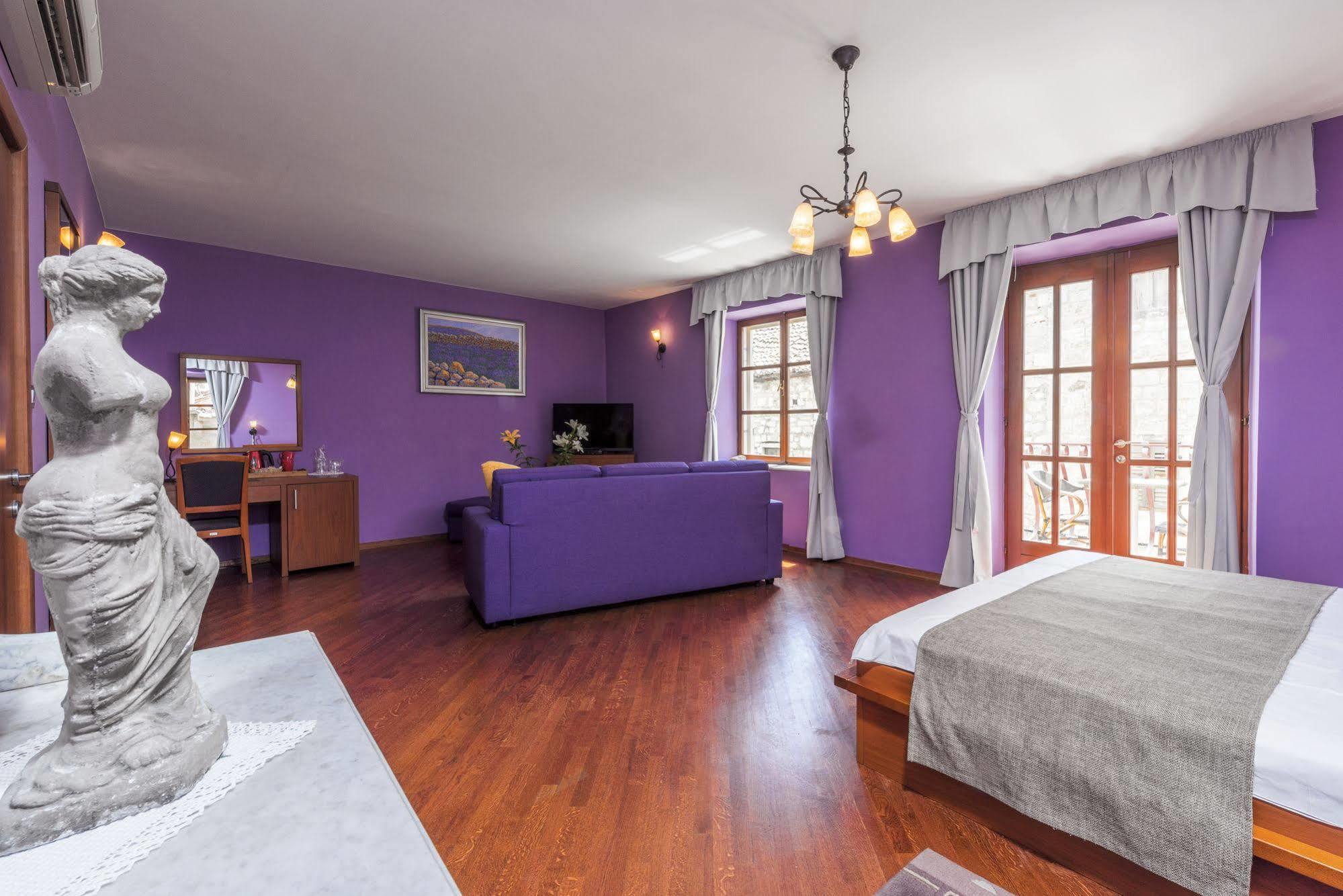 Nora Hotel Hvar Town