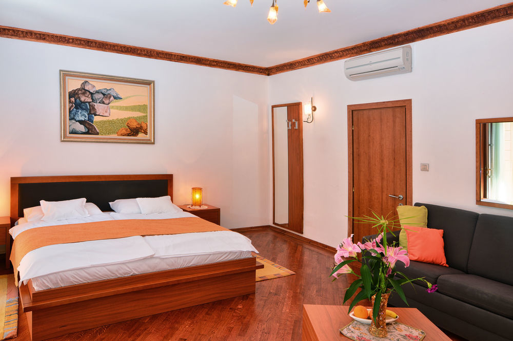 Nora Hotel 3*